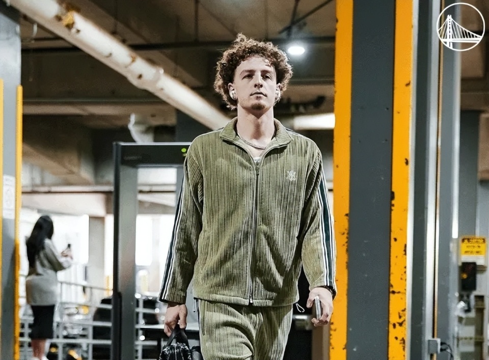 yBmEY, 他在攻守给, 的全面数据 yBmEY, 他在攻守给, 的全面数据