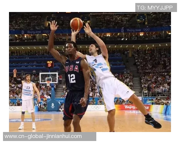 12年奥运会美国男篮对决澳大利亚精彩瞬间回顾与赛后分析